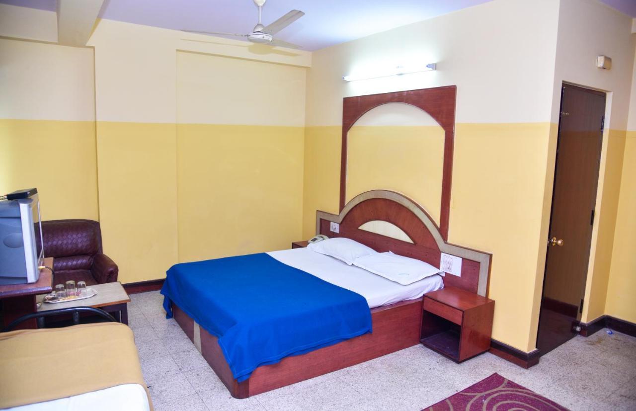 מלון S S Residency Sr Nagar Kanteerava Stadium Mallya Hospital Vfs Global Tech Park העיר בנגלור מראה חיצוני תמונה